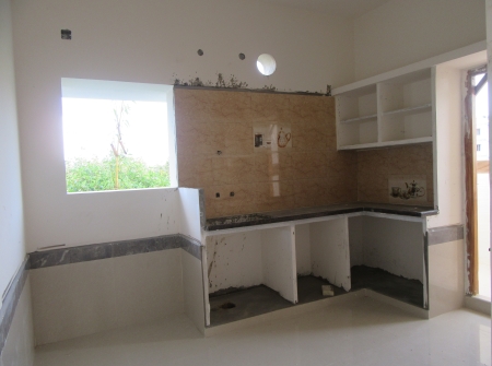 5) li Id : 137 - Kitchen.JPG